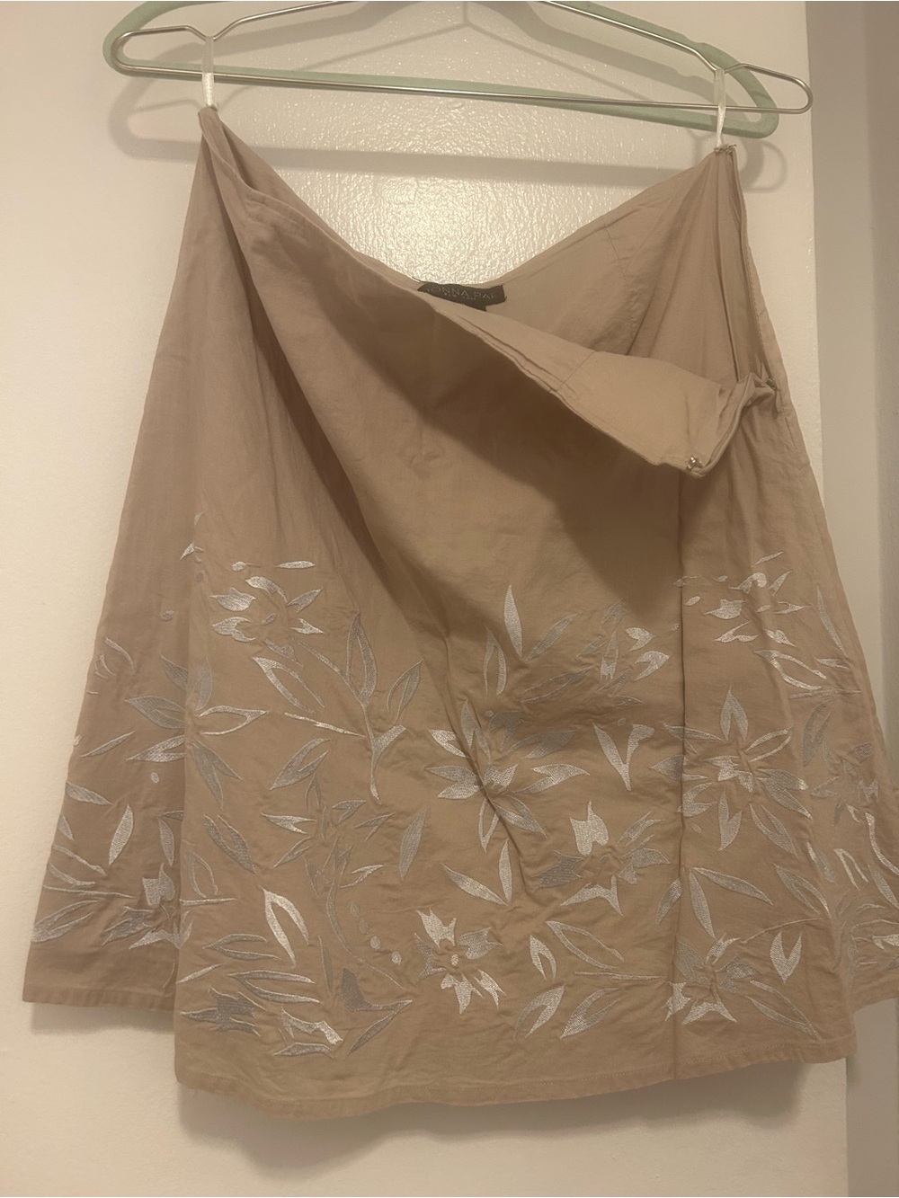 Beige Floral-Embroidered A-Line Skirt